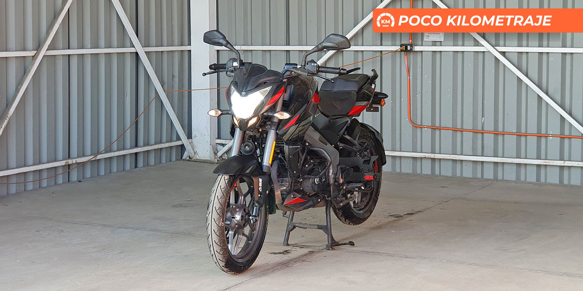 BAJAJ PULSAR NS 160FI - Imagen 1