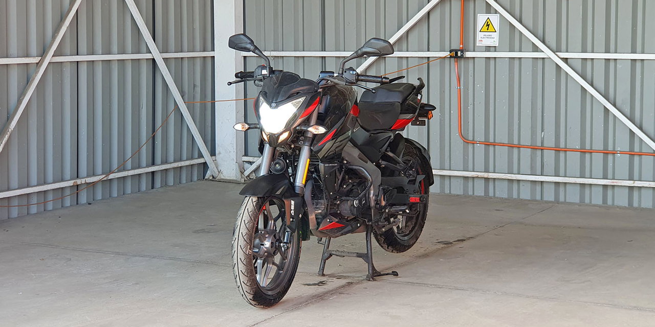 BAJAJ PULSAR - Imagen 1