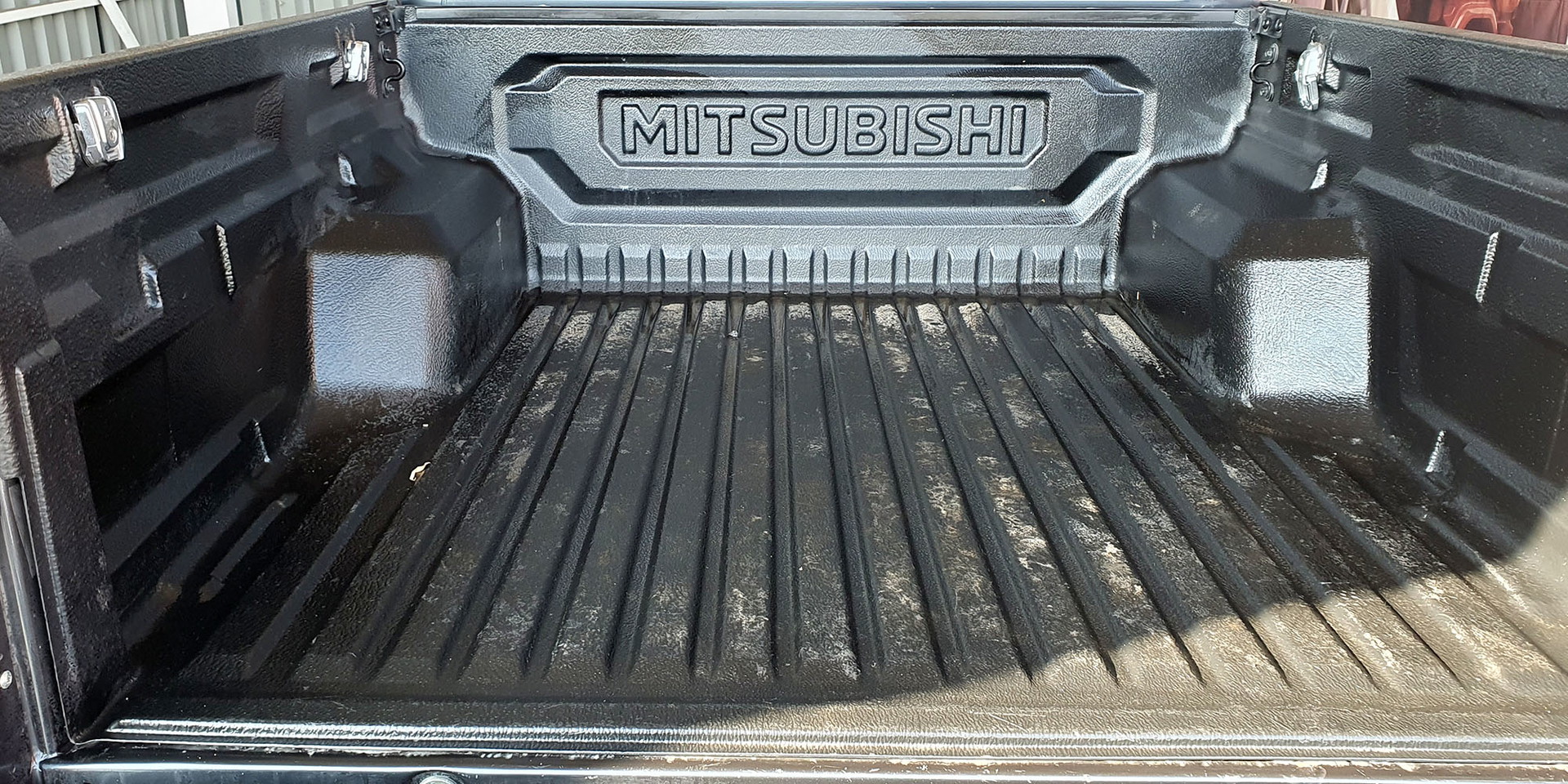 MITSUBISHI L200 - Imagen 12