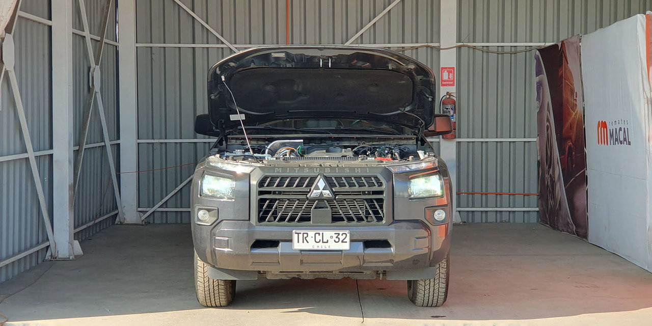 MITSUBISHI L200 - Imagen 13