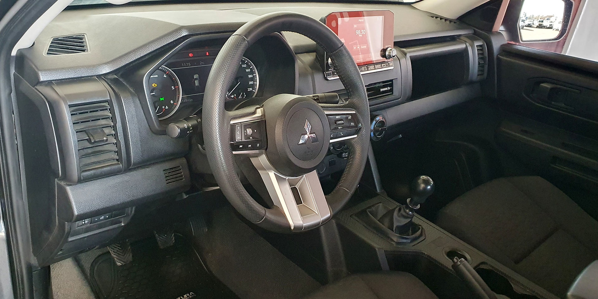 MITSUBISHI L200 - Imagen 19