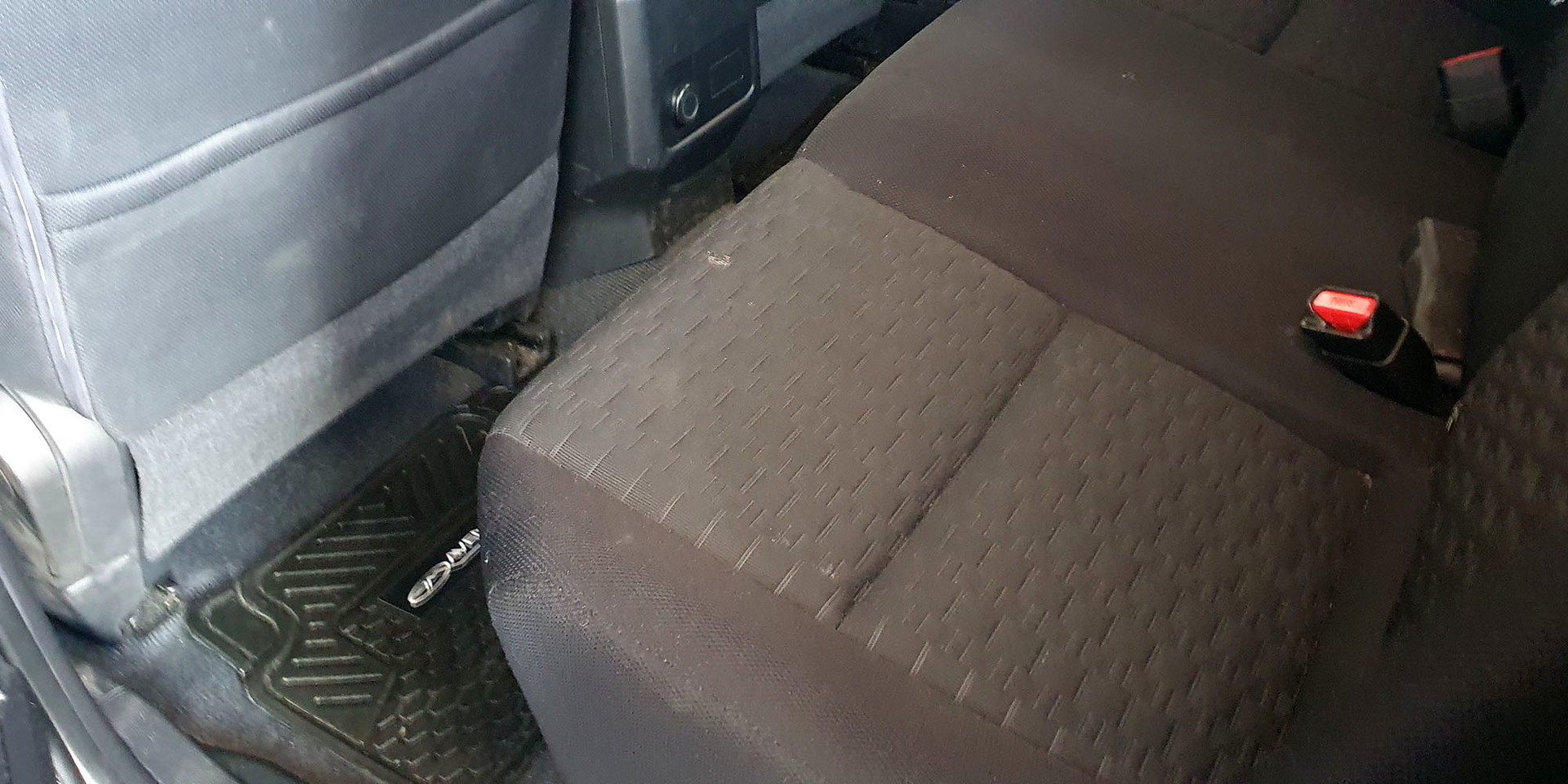 MITSUBISHI L200 - Imagen 37