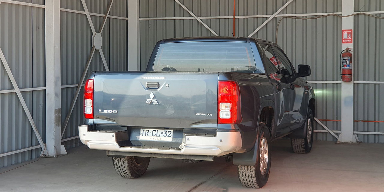 MITSUBISHI L200 - Imagen 3