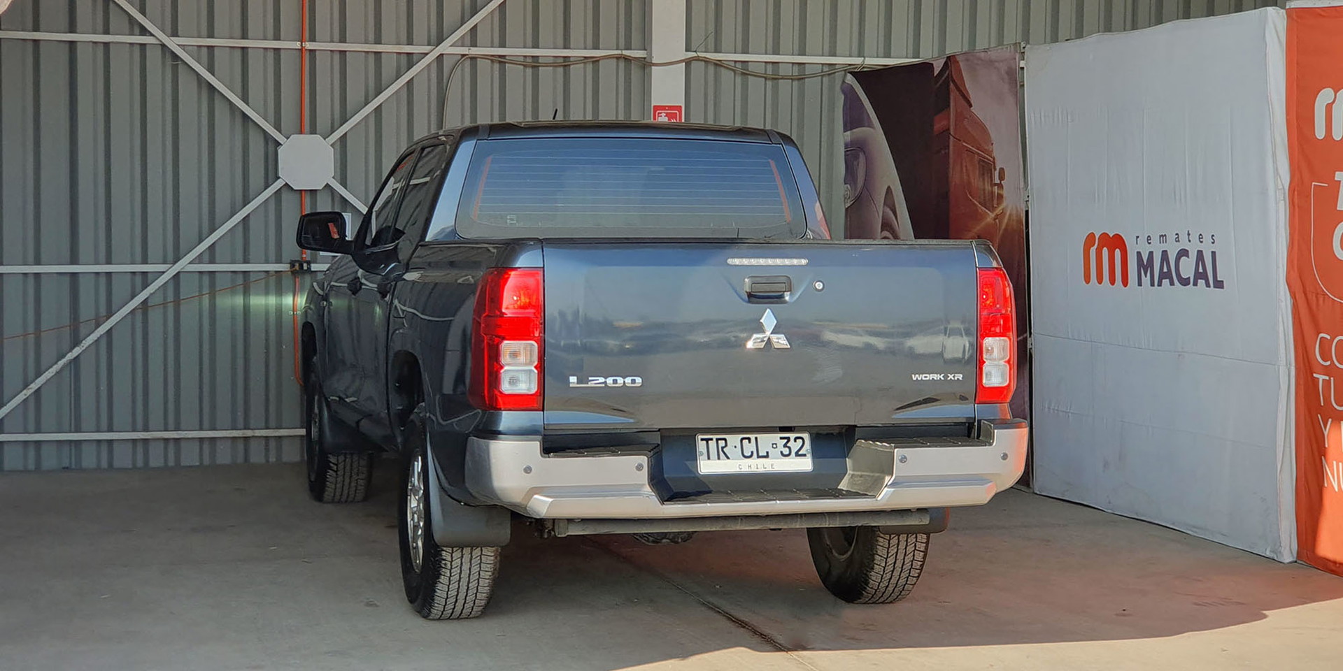 MITSUBISHI L200 - Imagen 5