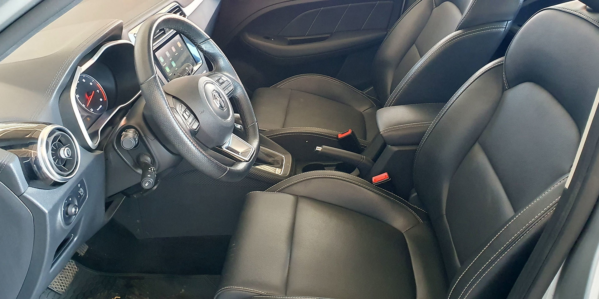 MG ZS - Imagen 23