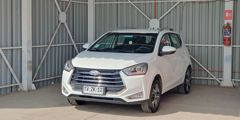 JAC JS2 HATCHBACK 1.5 - Imagen 1