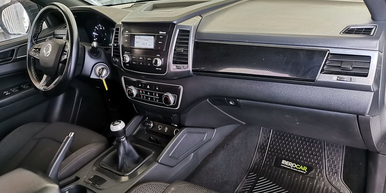 SSANGYONG MUSSO - Imagen 17