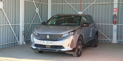 PEUGEOT 5008 BLUEHDI 130 1.5 AUT