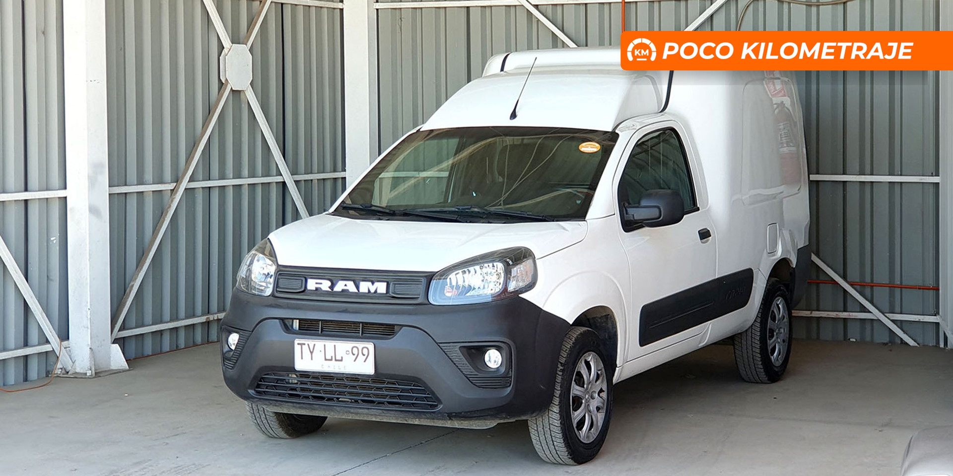 RAM VAN 700