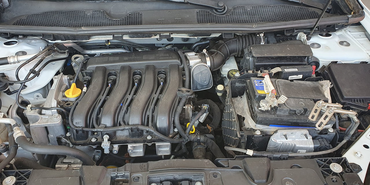 RENAULT MEGANE III - Imagen 13