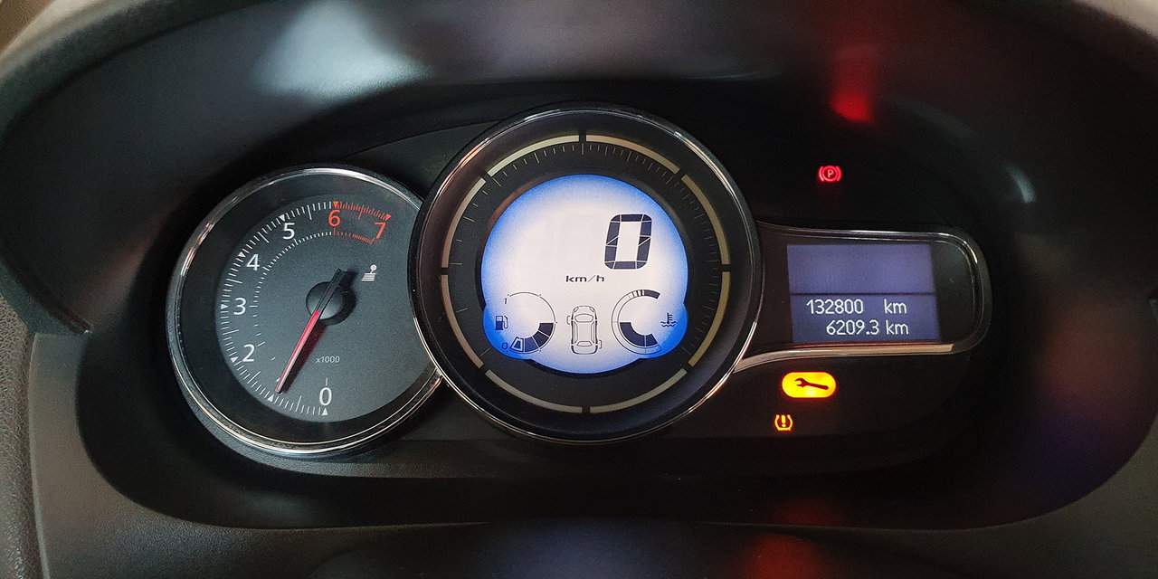 RENAULT MEGANE III - Imagen 21
