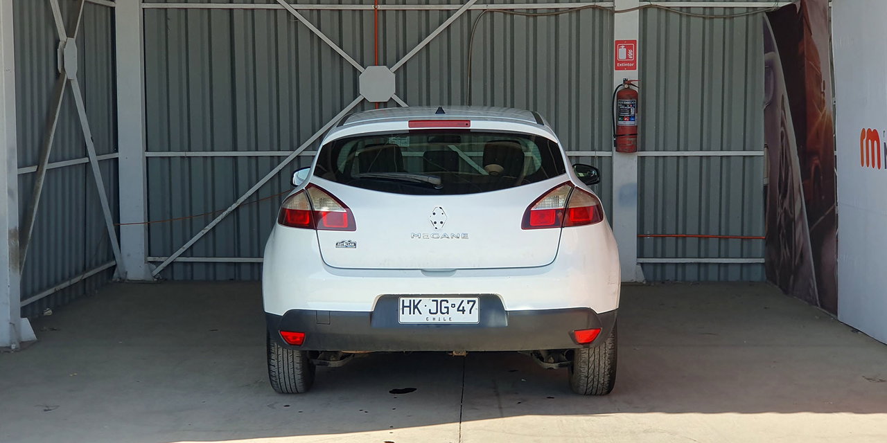 RENAULT MEGANE III - Imagen 9