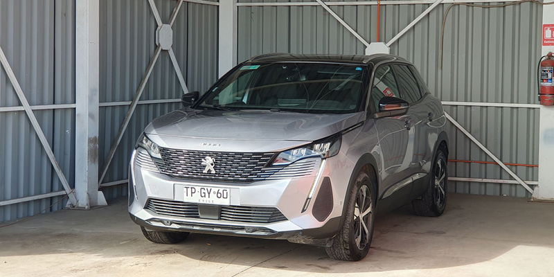 PEUGEOT 3008 - Imagen 1