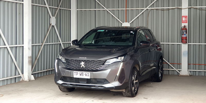 PEUGEOT 3008 - Imagen 1