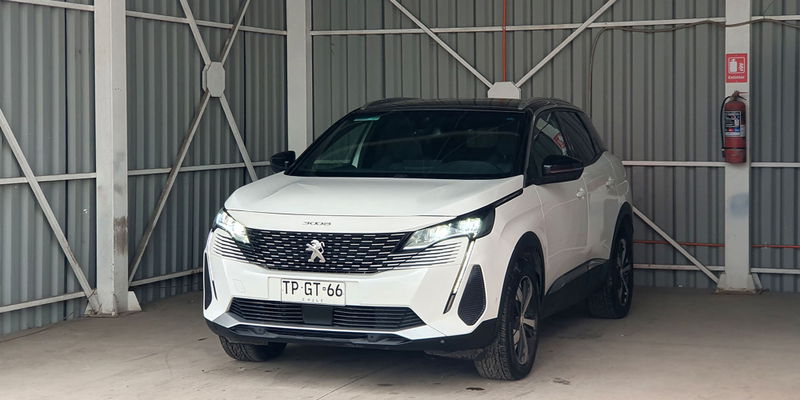 PEUGEOT 3008 - Imagen 1