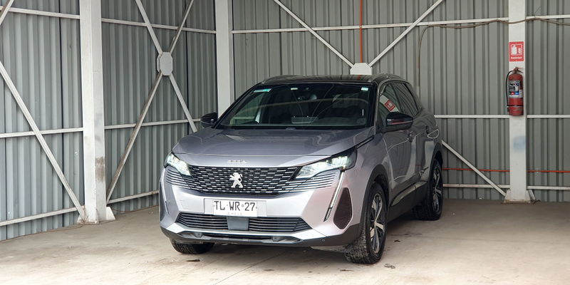 PEUGEOT 3008 - Imagen 1