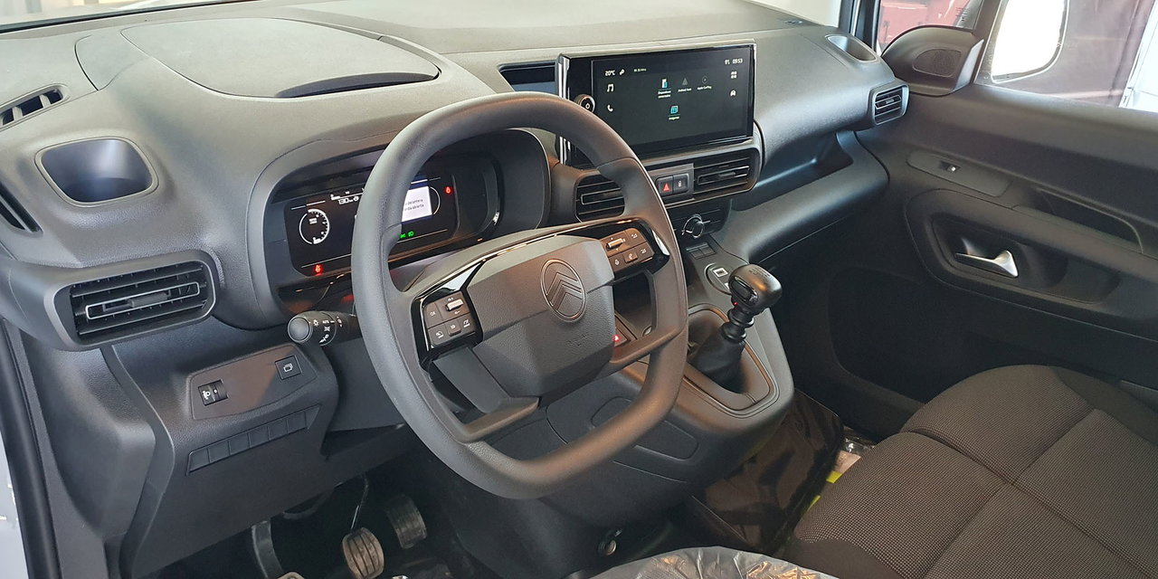 CITROËN BERLINGO - Imagen 16