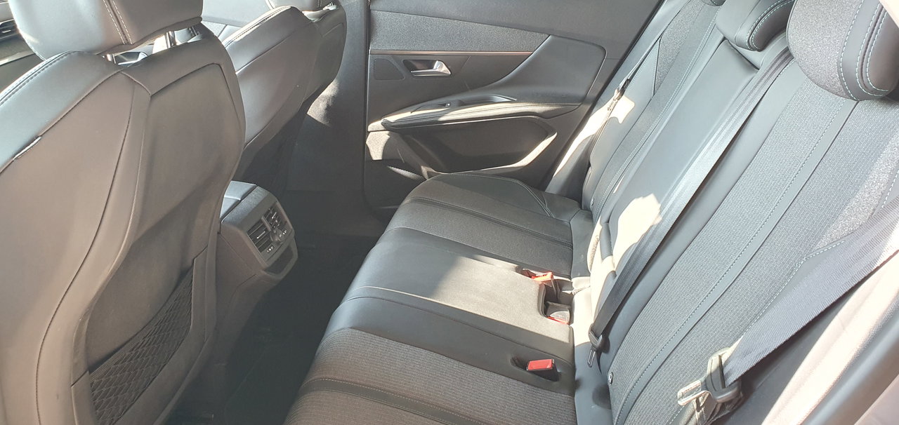 PEUGEOT 3008 - Imagen 23