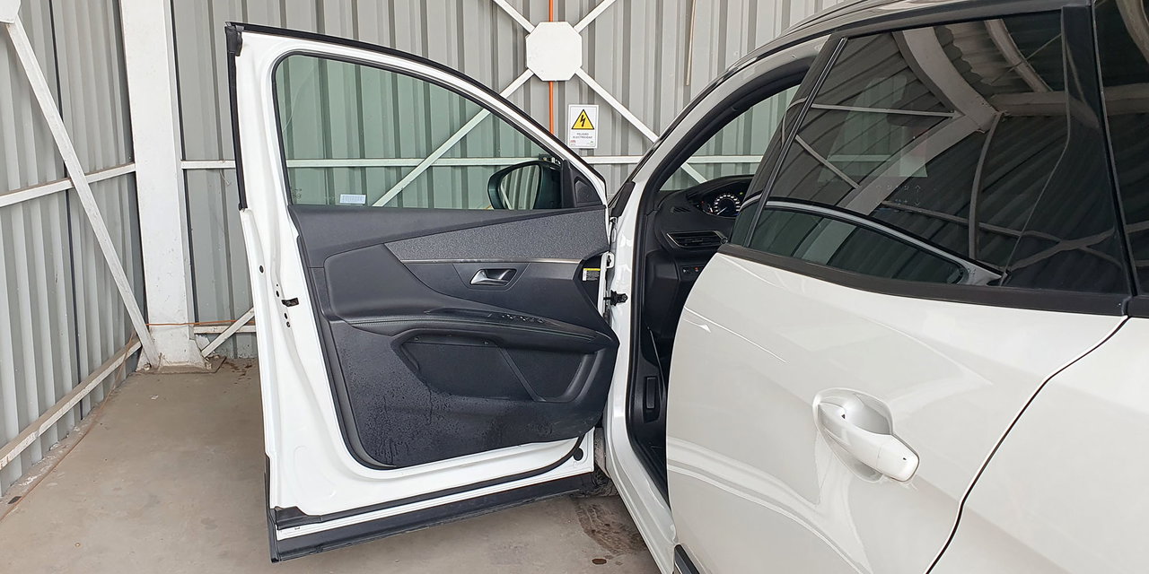 PEUGEOT 3008 - Imagen 24