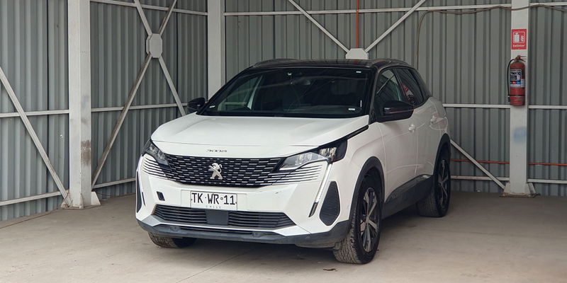 PEUGEOT 3008 - Imagen 1