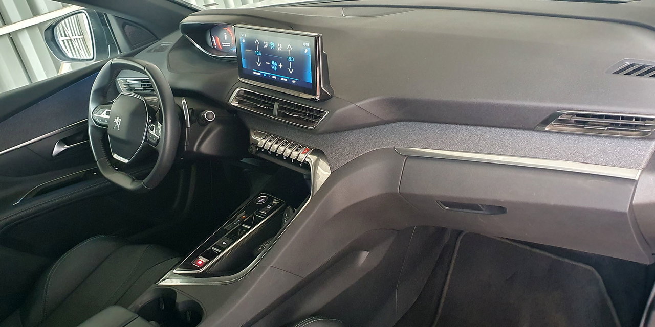 PEUGEOT 3008 - Imagen 19
