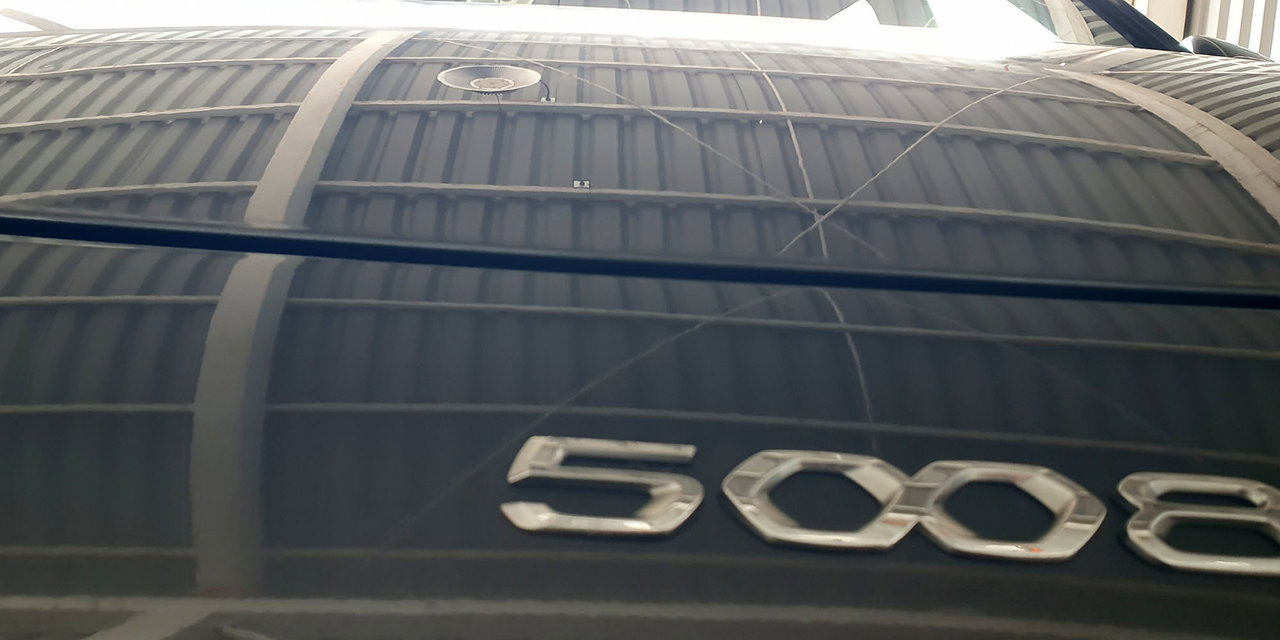 PEUGEOT 5008 - Imagen 41