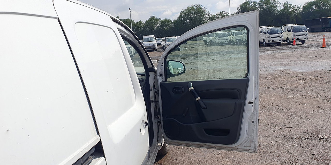 RENAULT KANGOO + REPUESTOS - Imagen 21