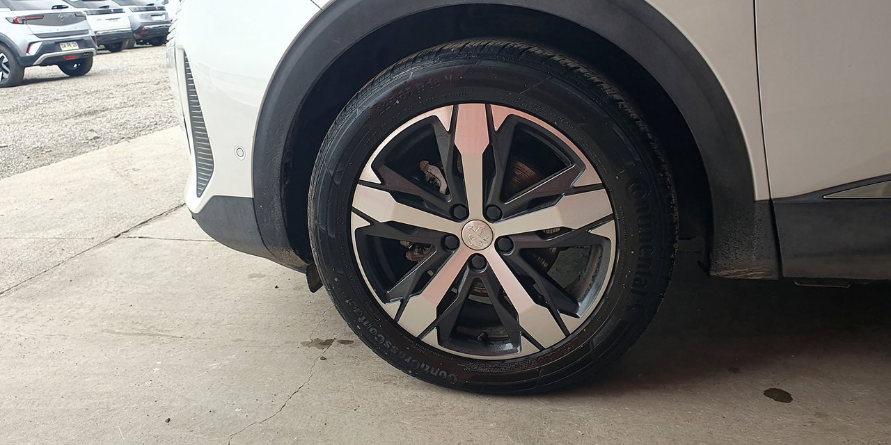 PEUGEOT 3008 - Imagen 16
