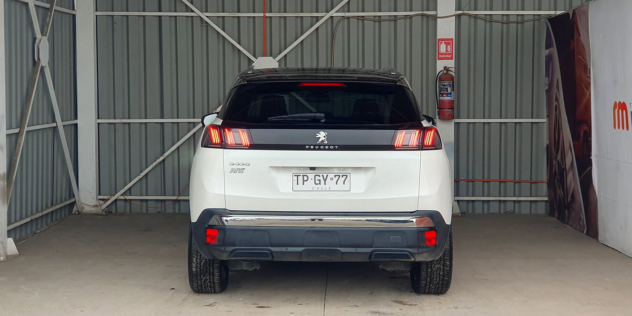 PEUGEOT 3008 - Imagen 9