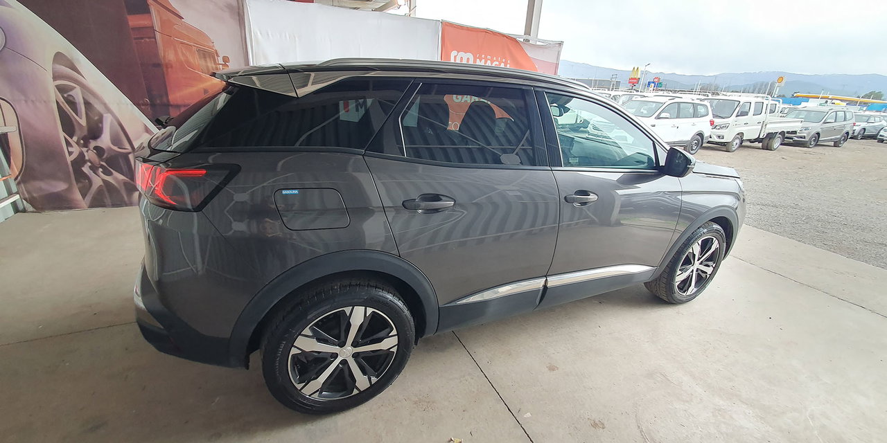 PEUGEOT 3008 - Imagen 8
