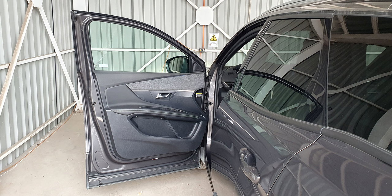 PEUGEOT 3008 - Imagen 24