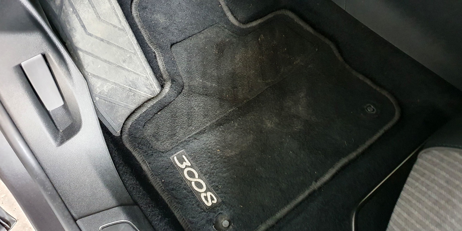 PEUGEOT 3008 - Imagen 26