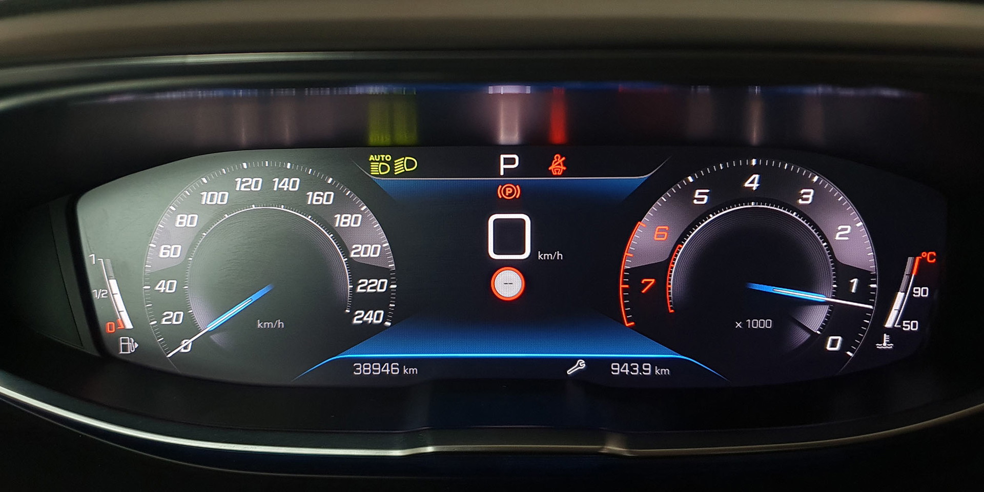 PEUGEOT 3008 - Imagen 21