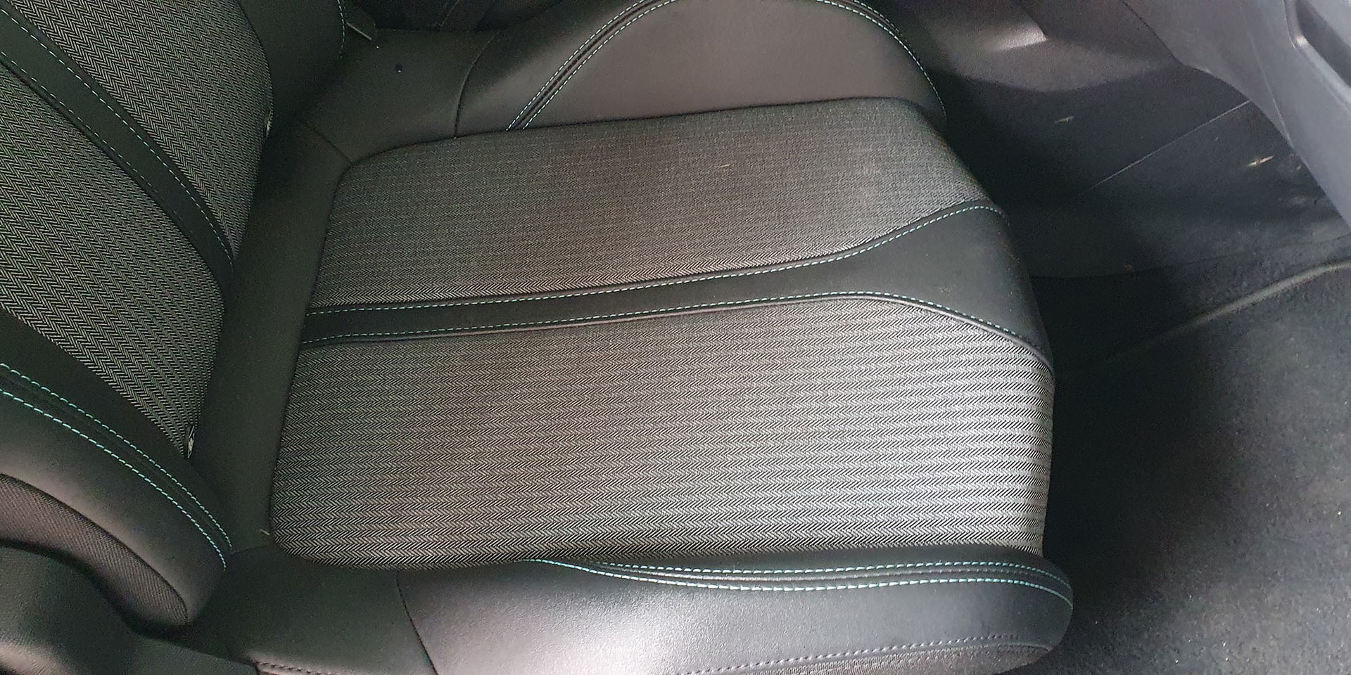 PEUGEOT 3008 - Imagen 28