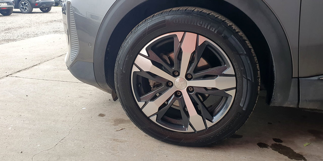 PEUGEOT 3008 - Imagen 15