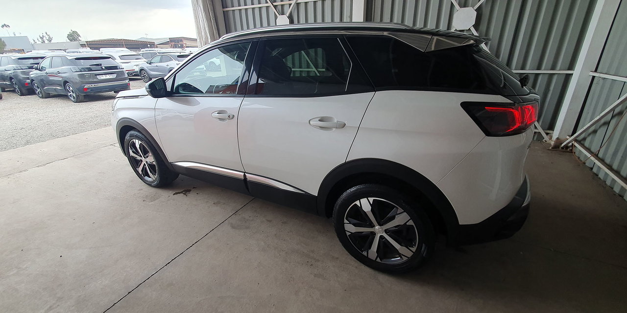 PEUGEOT 3008 - Imagen 7