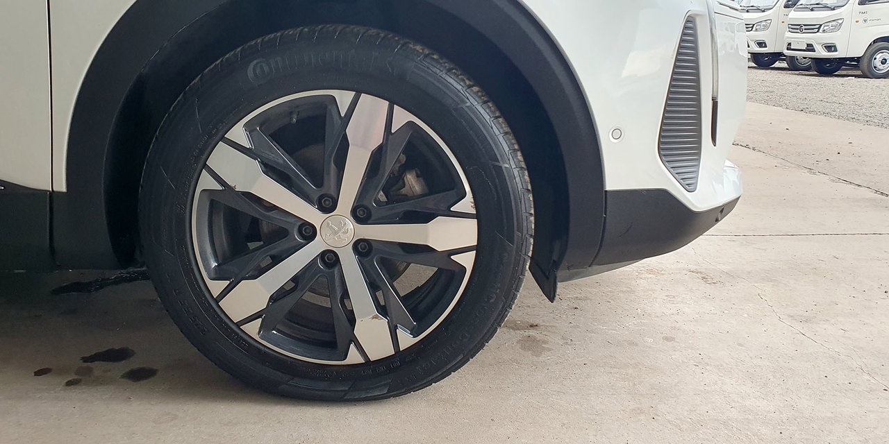 PEUGEOT 3008 - Imagen 14