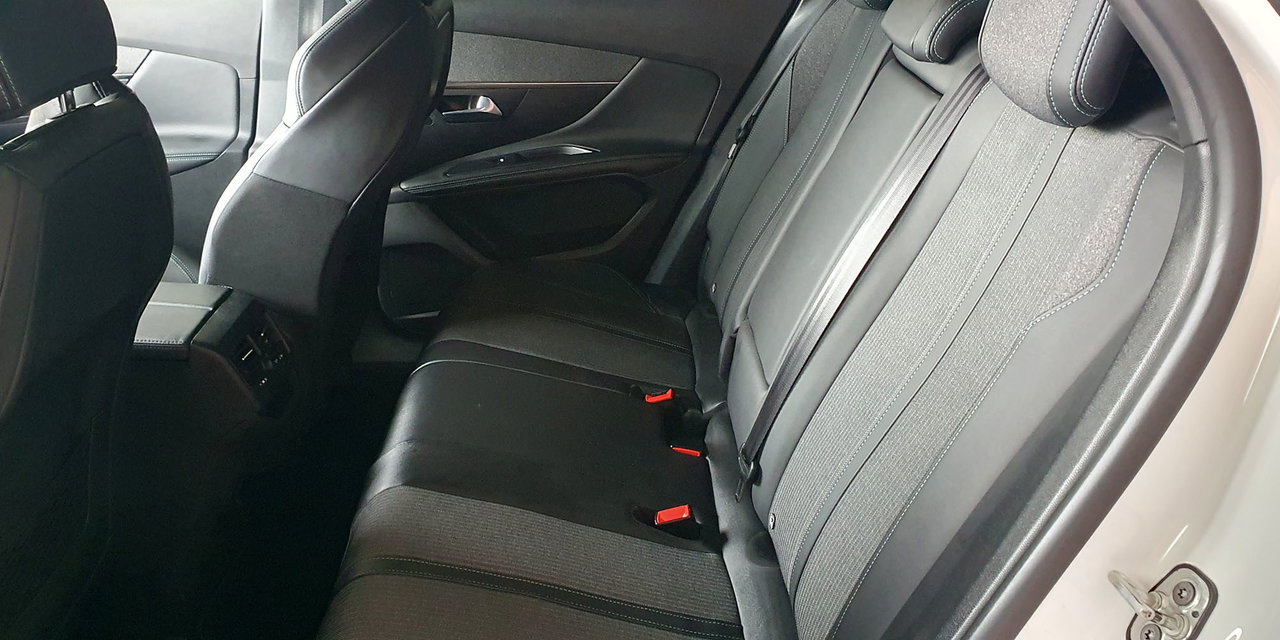 PEUGEOT 3008 - Imagen 23