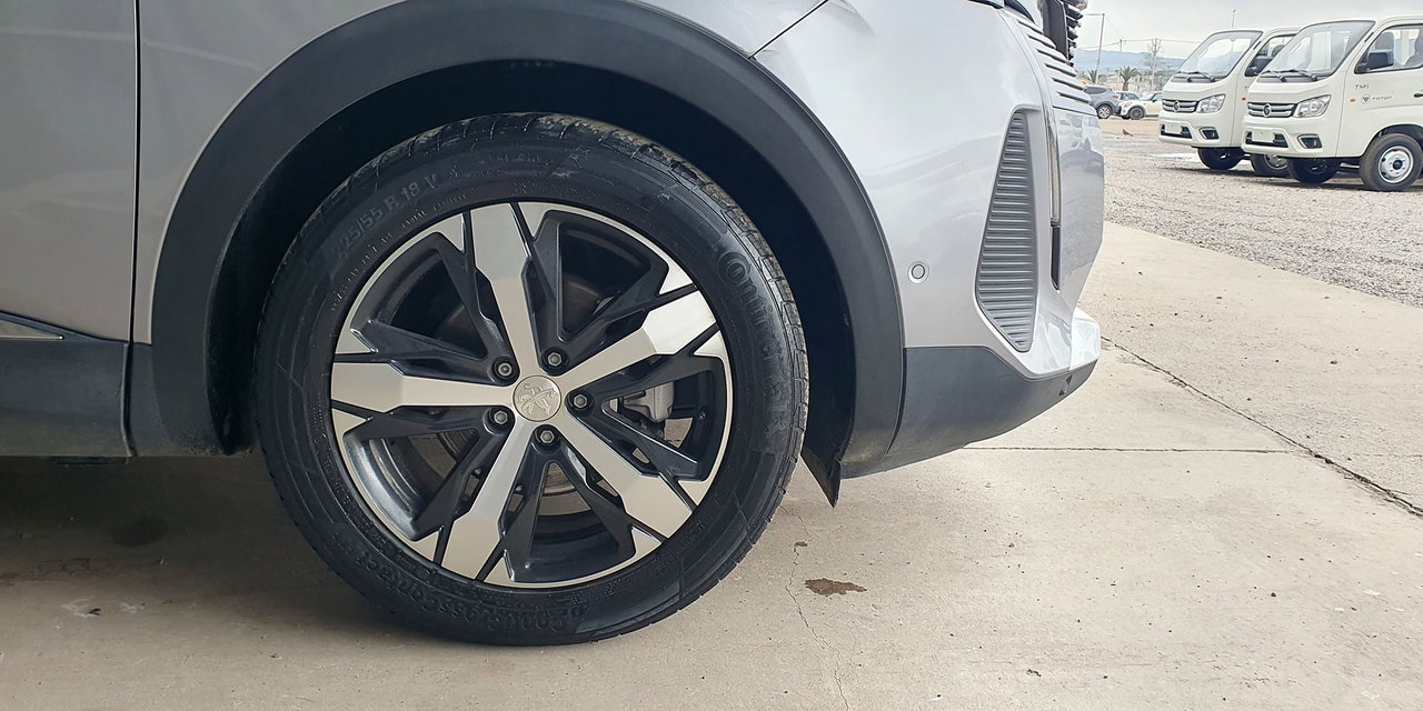 PEUGEOT 3008 - Imagen 14