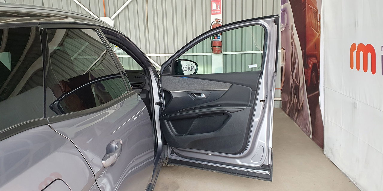 PEUGEOT 3008 - Imagen 25