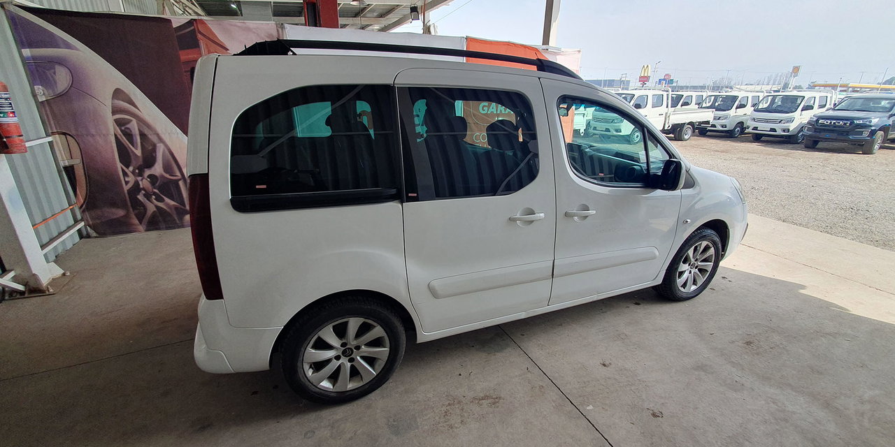 CITROËN BERLINGO - Imagen 8