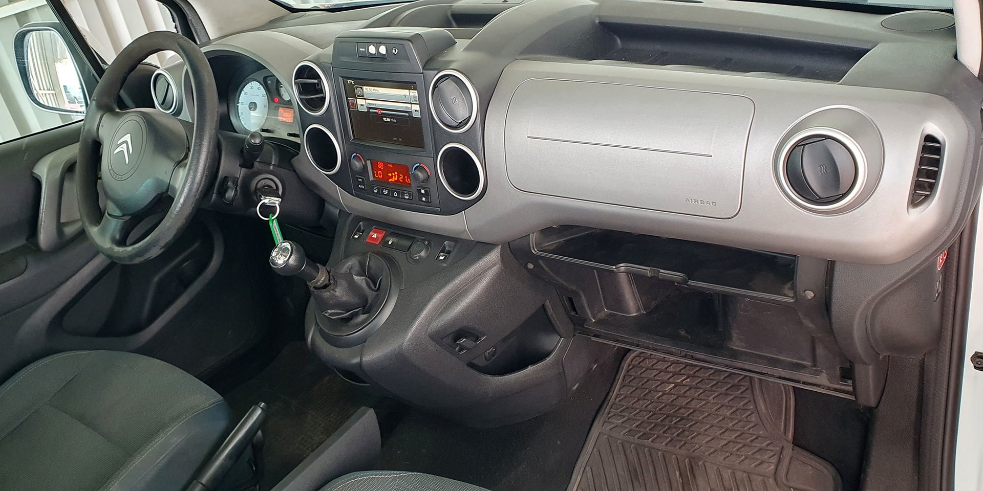 CITROËN BERLINGO - Imagen 19