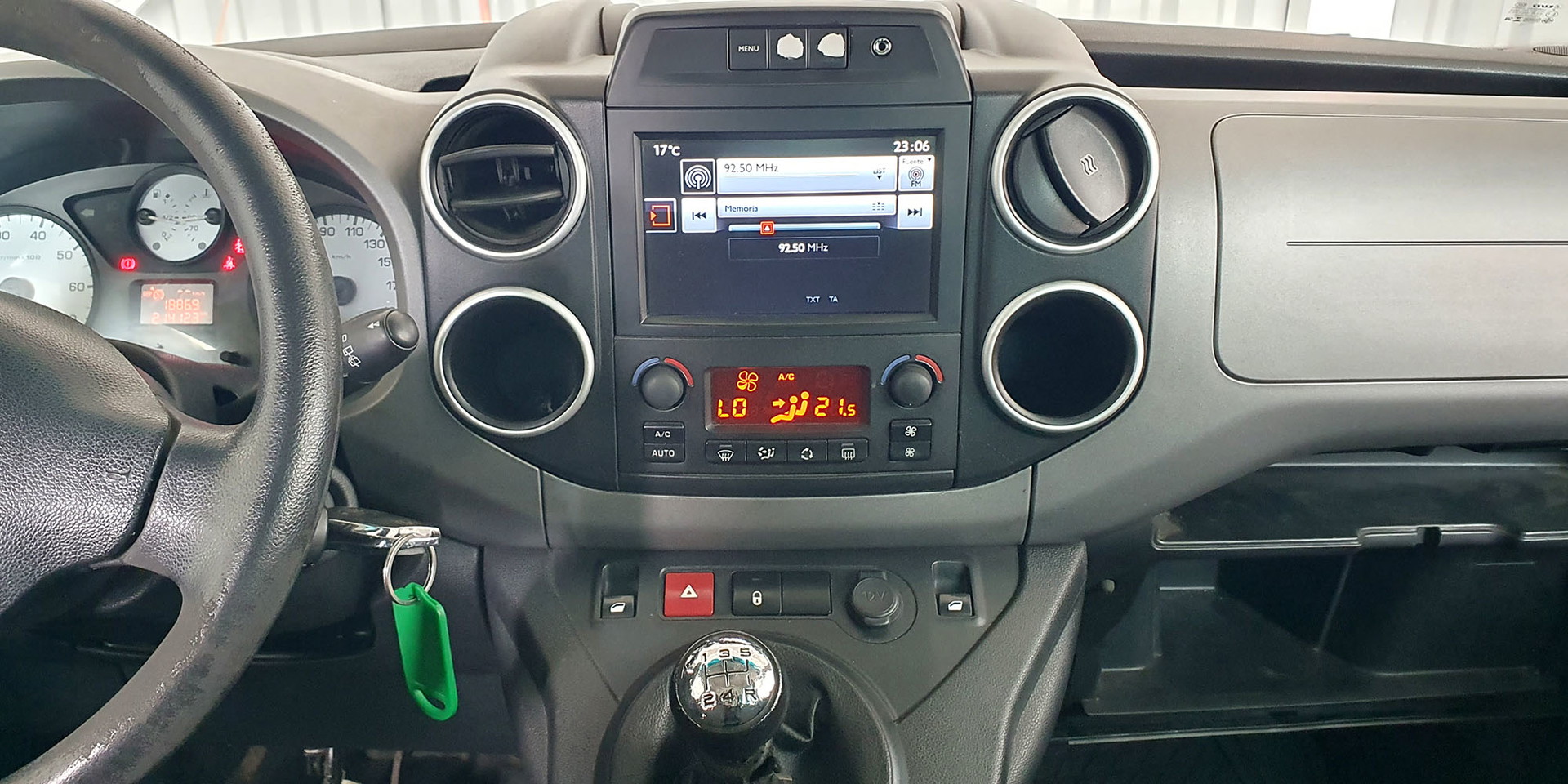 CITROËN BERLINGO - Imagen 20