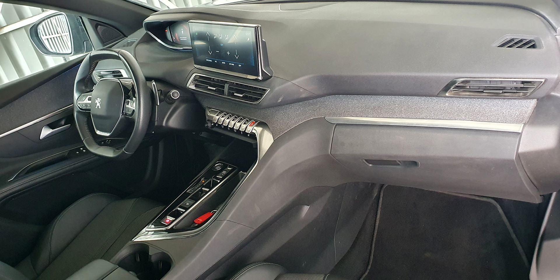 PEUGEOT 3008 - Imagen 19