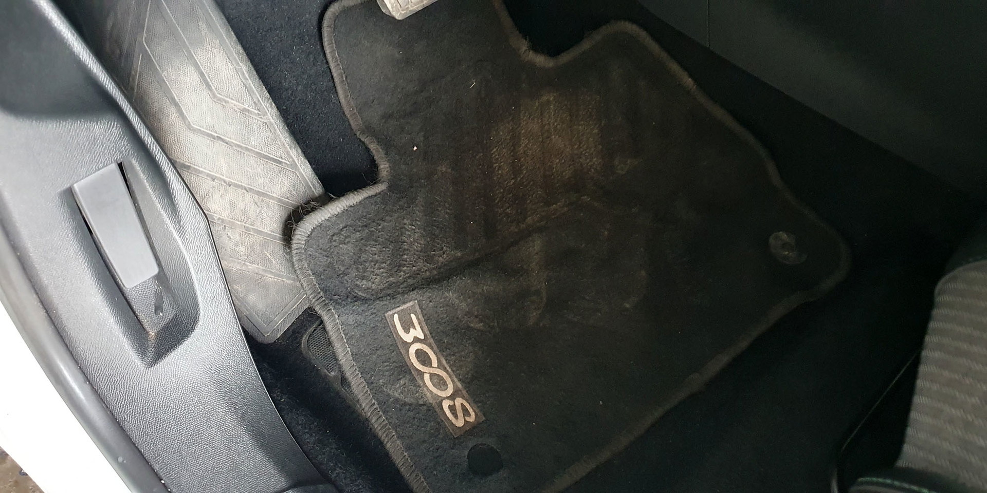 PEUGEOT 3008 - Imagen 26