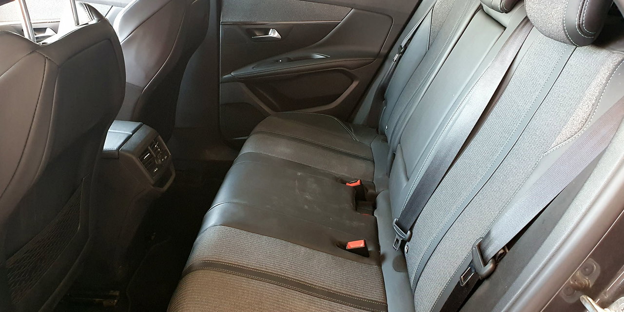 PEUGEOT 3008 - Imagen 24