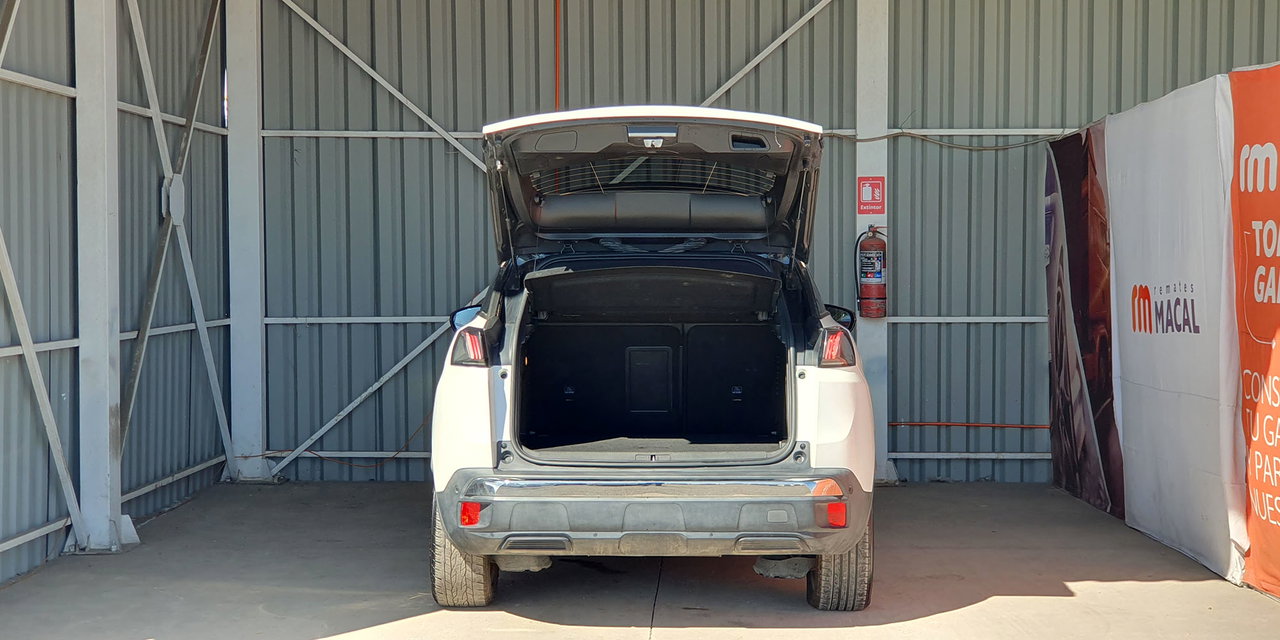 PEUGEOT 3008 - Imagen 11