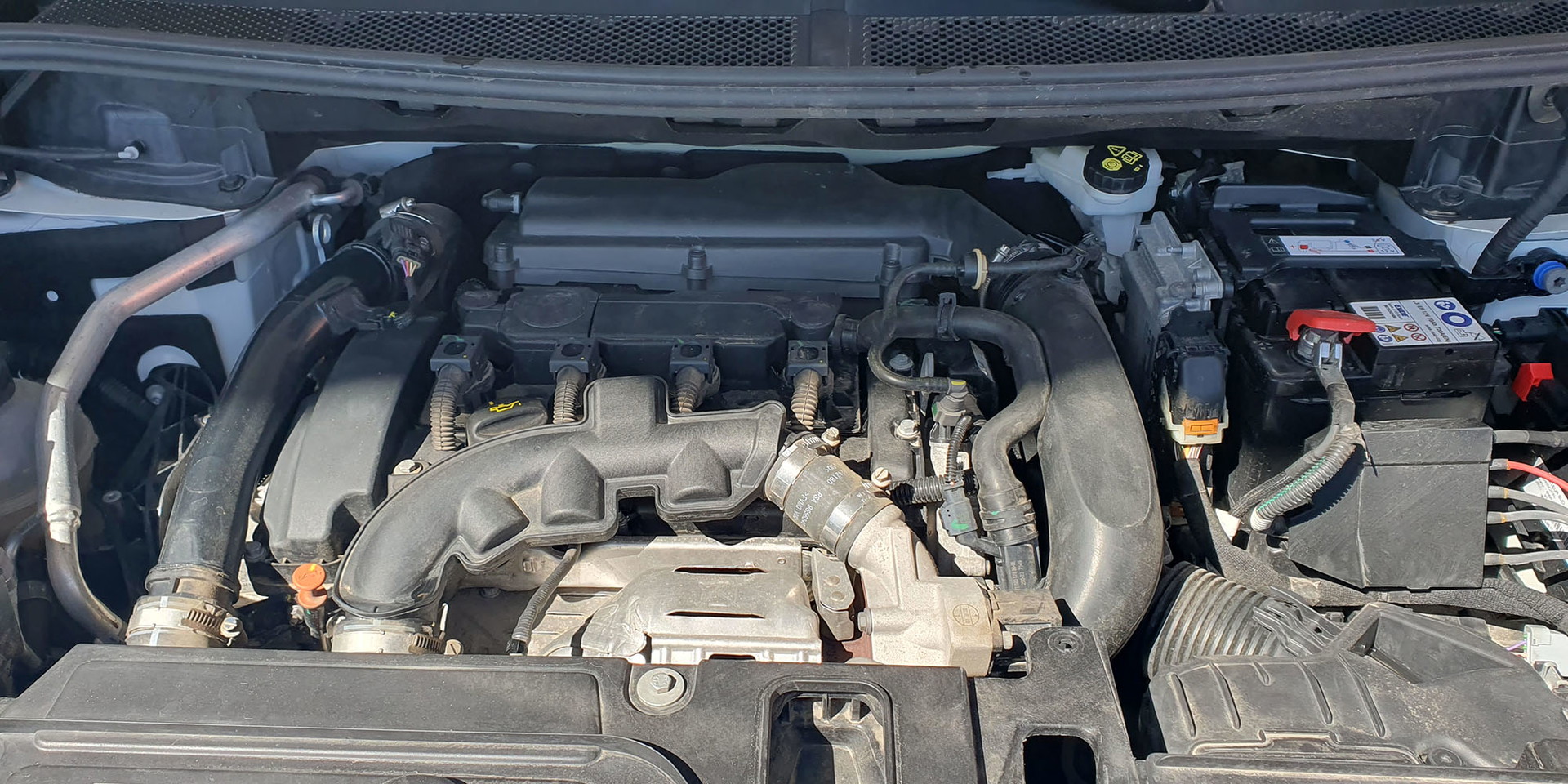 Peugeot 3008 — foto 25 de 40
