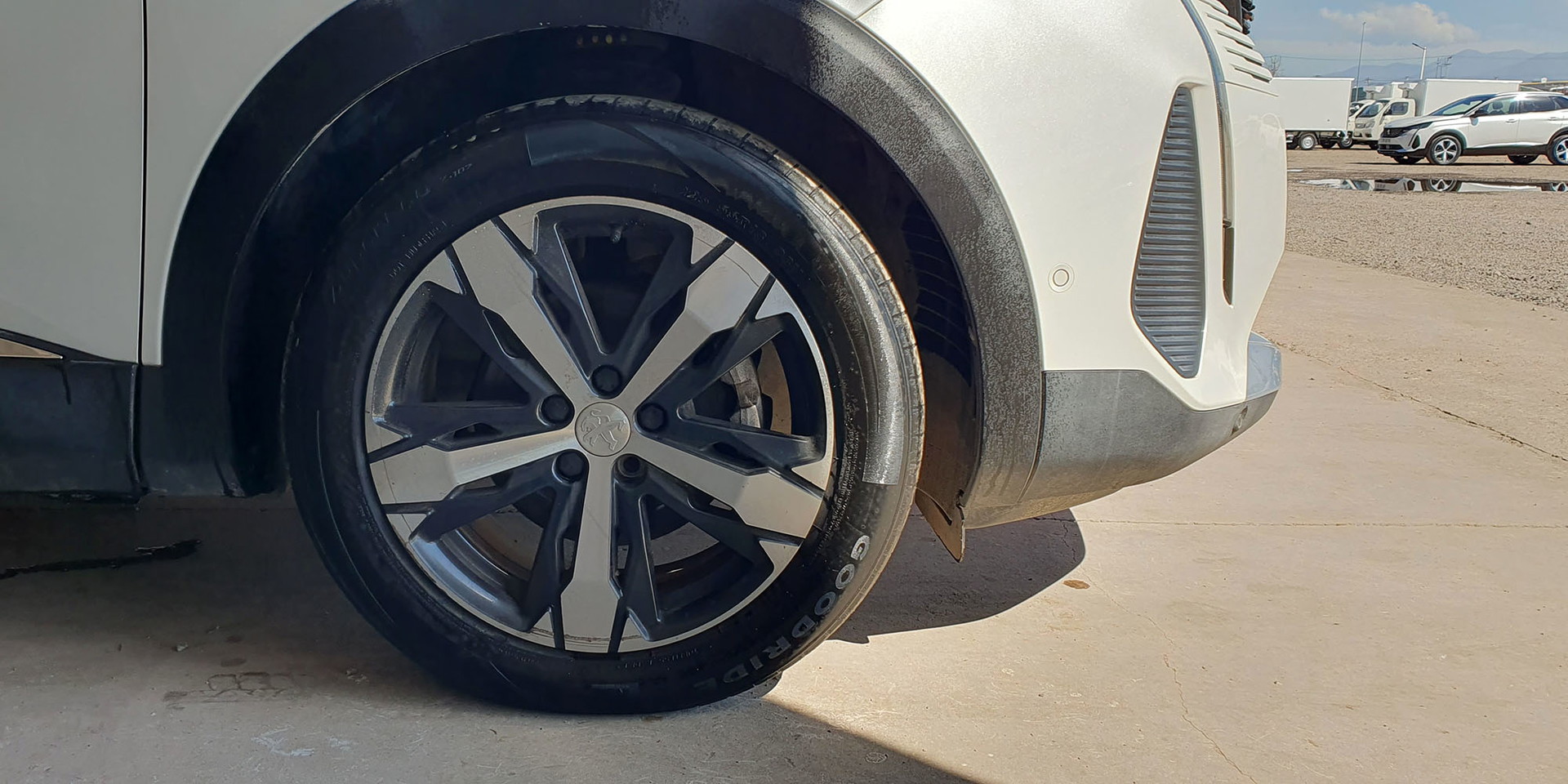 Peugeot 3008 — foto 27 de 40