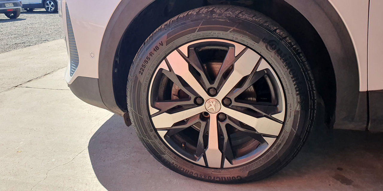 PEUGEOT 3008 - Imagen 16